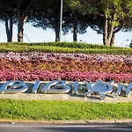 Cozy Flat With Garden And Swimming Pools-beahost *