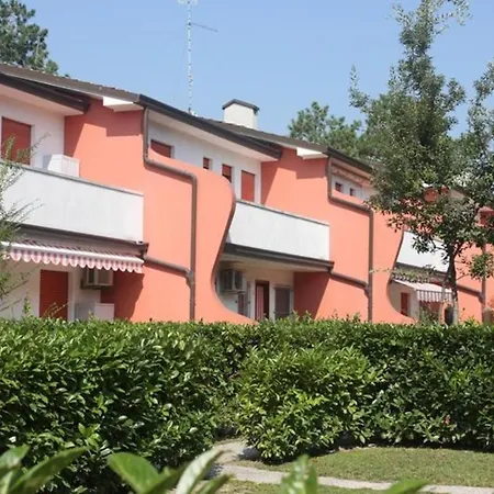 Cozy Flat With Garden And Swimming Pools-beahost Διαμέρισμα