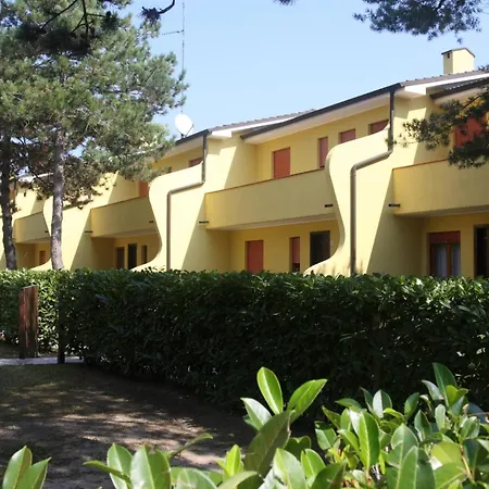 Appartement Cozy Flat With Garden And Swimming Pools-beahost