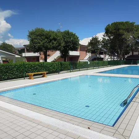 Cozy Flat With Garden And Swimming Pools-beahost Lägenhet *