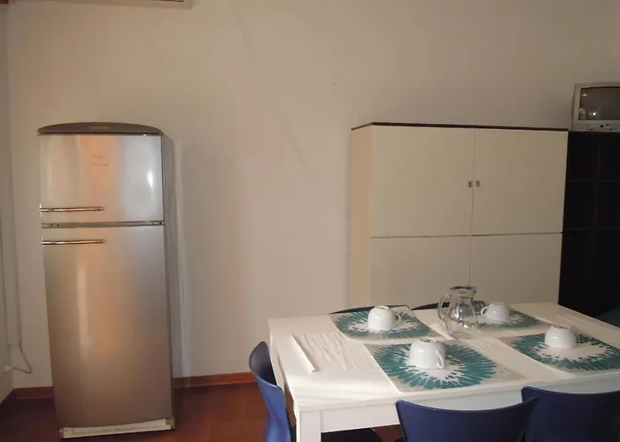 Cozy Flat With Garden And Swimming Pools-beahost *