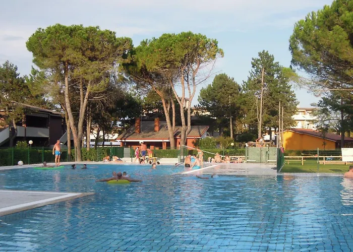 Cozy Flat With Garden And Swimming Pools-beahost Lägenhet Bibione