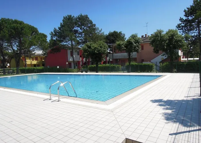 Lägenhet Cozy Flat With Garden And Swimming Pools-beahost Bibione